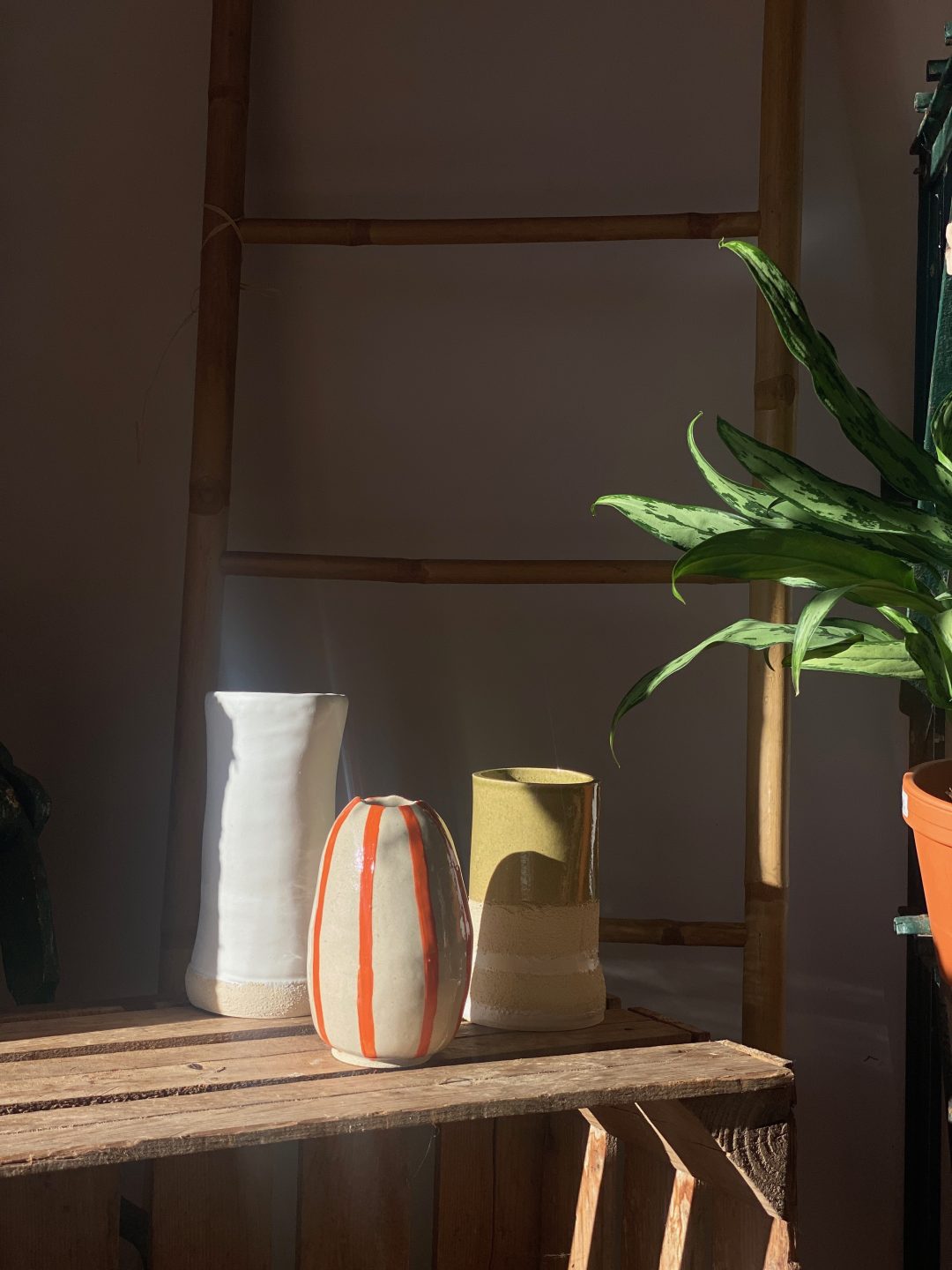 Objets chinés et décoration dans la boutique Un Jardin en Ville