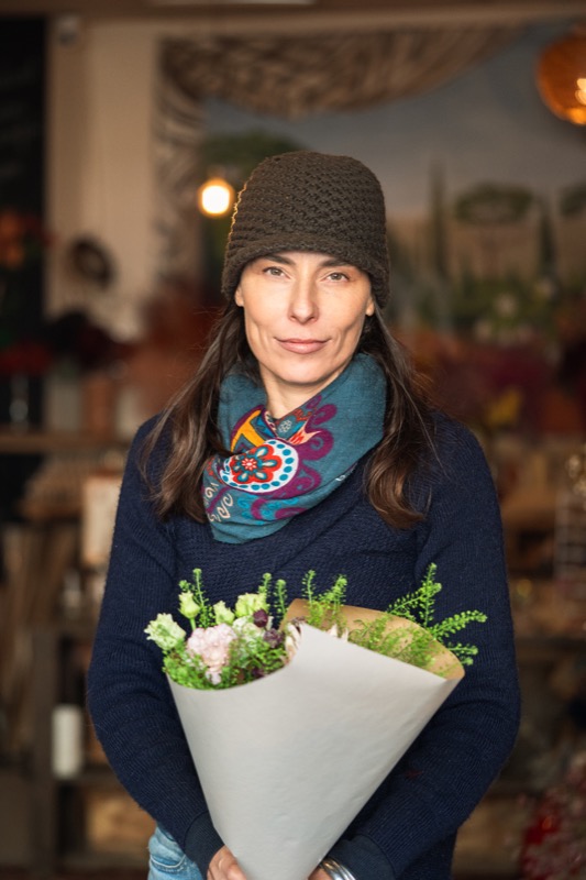 Ludivine Cauvin, fleuriste fondatrice de Un Jardin en Ville à Bordeaux